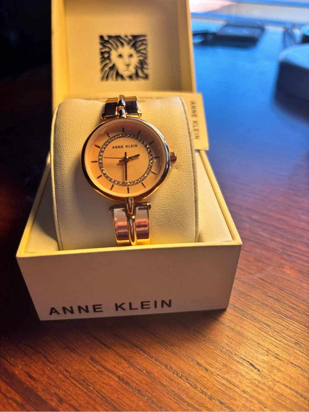 Anne Klein anne klein